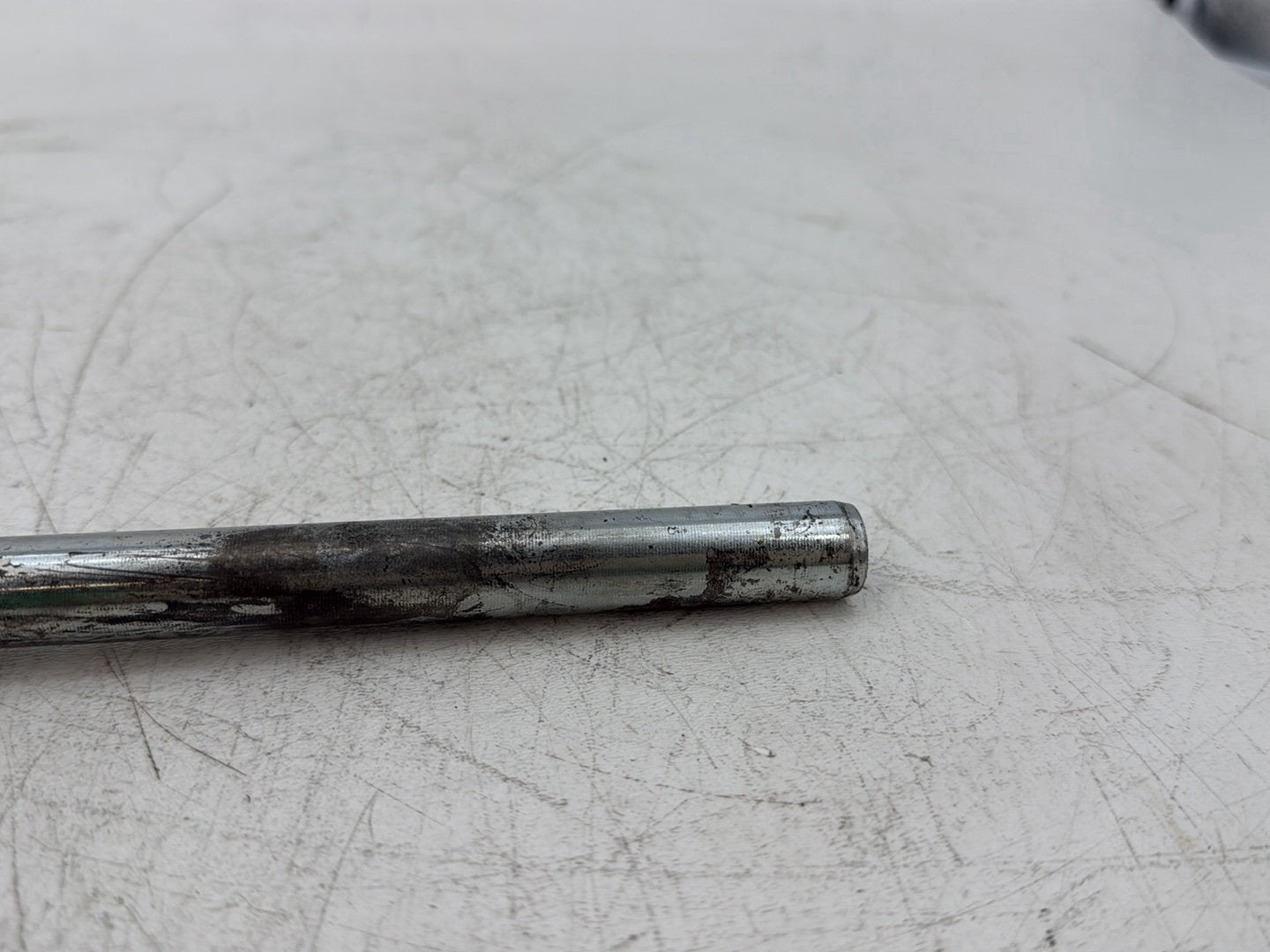 2005 Harley Dyna FXDWG Wide Glide OEM Rear Wheel Axle Bolt Shaft