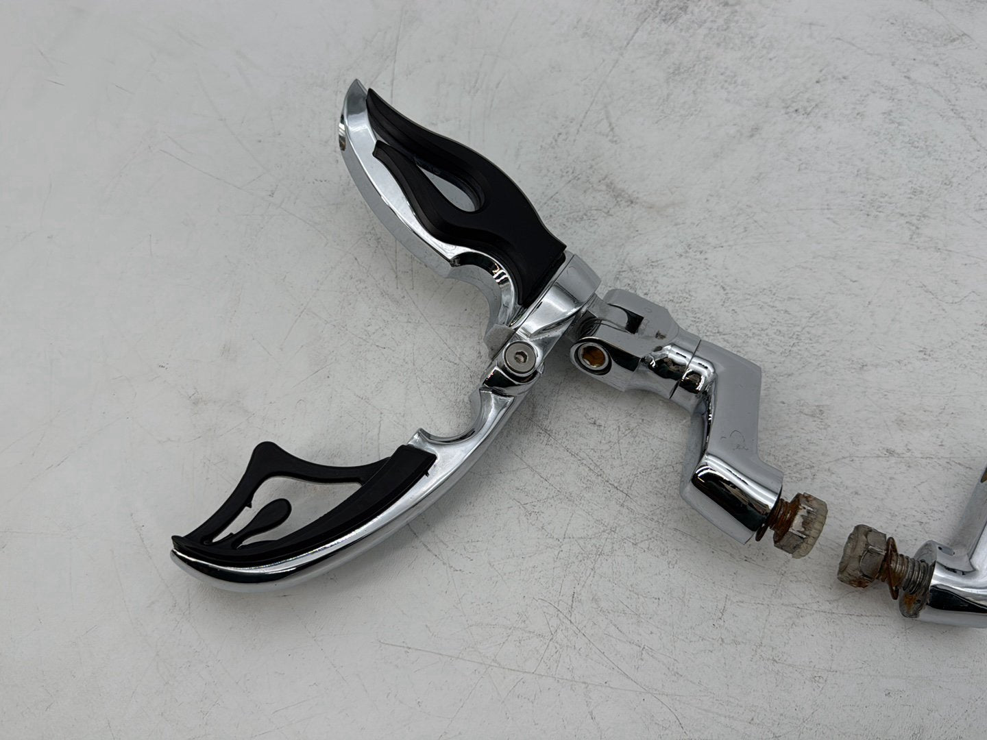 1999 - 2006 Harley-Davidson Touring Electra Glide Classic Front Right Left Highway Foot Pegs Kuryakyn