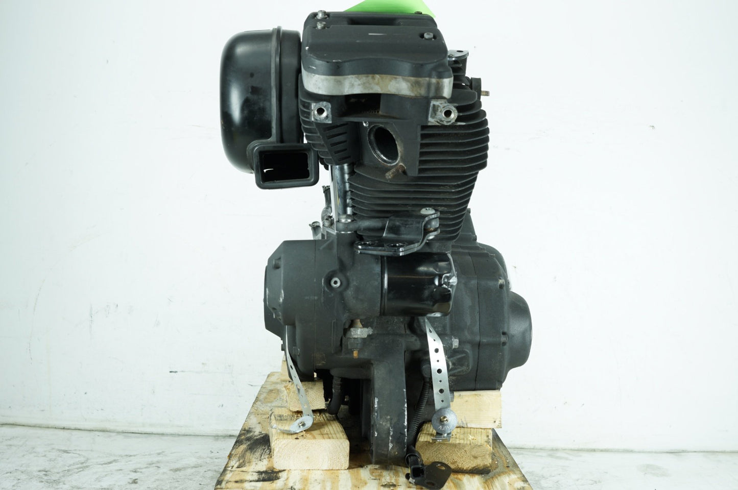 2009 - 2016 Harley-Davidson Sportster Iron EFI 883 Engine Motor Transmission 19519-13B