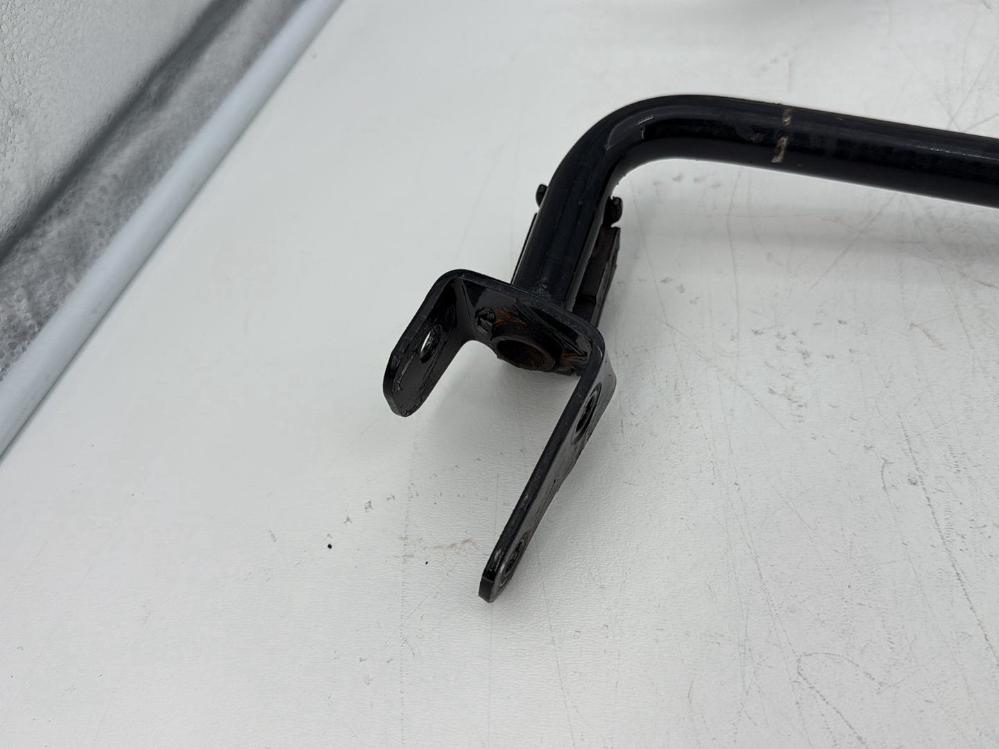 2014 Harley Street Glide Touring OEM Rear Left Right Saddlebag Guard Rails Bar