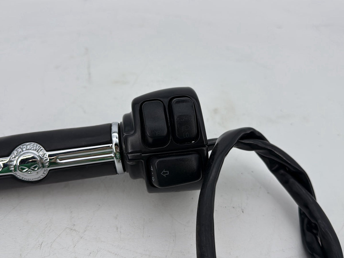 09 Harley Sportster XL1200C Custom Left Turn Signal Headlight Switches Controls
