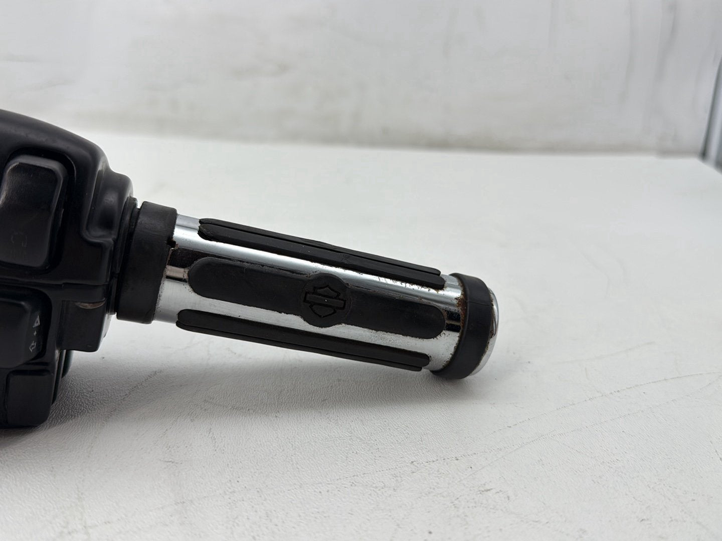 2008 Harley Road King Touring FLHR OEM Right Engine Start Kill Switches Controls