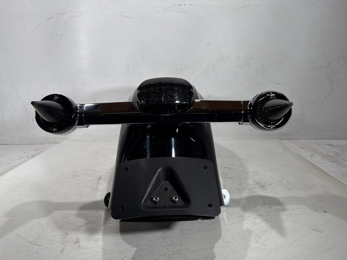 2010 Harley Road King Touring Police OEM Rear Wheel Fender & Turn Signals Bar