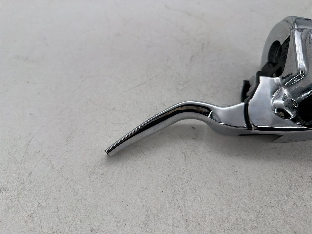 04 Harley Road King Touring Classic OEM Front Right Brake Lever Master Cylinder