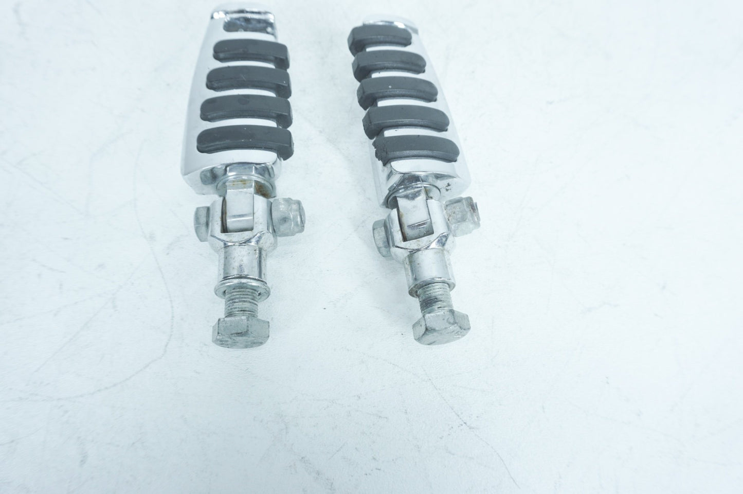 1999 - 2006 Harley-Davidson Touring Road King Classic Front Right Left Highway Foot Pegs