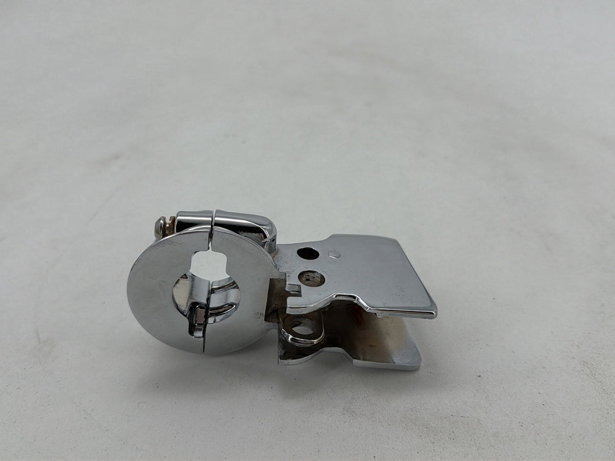 07 Harley Street Glide Touring FLHX OEM Clutch Hand Lever Clutch Perch 38608-96