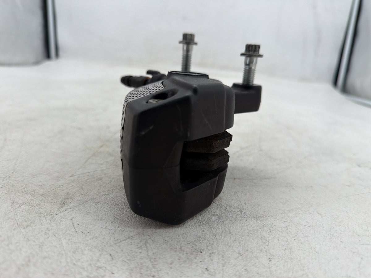 2015 Harley Electra Glide Touring Ultra OEM Front Right 1 Brake Caliper