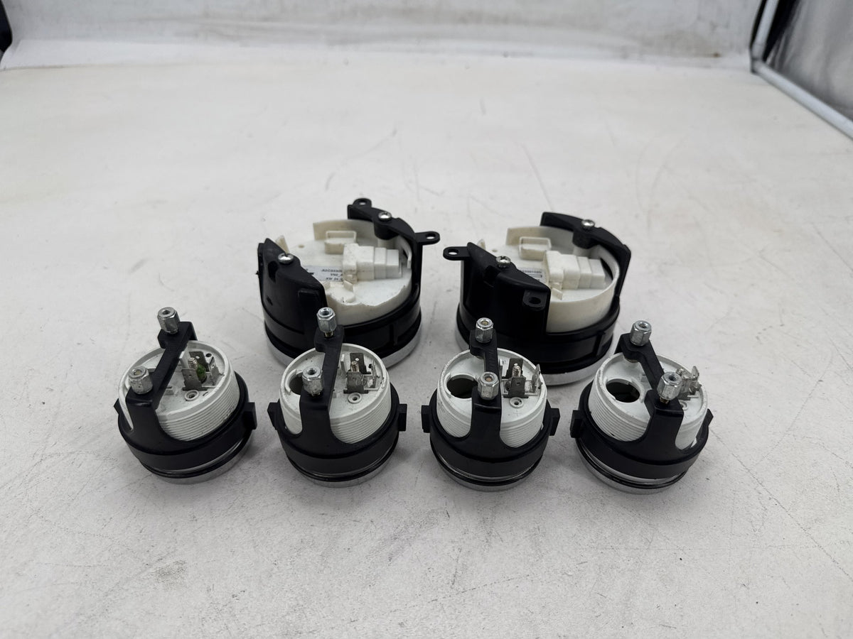 09 Harley Electra Glide Touring Ultra OEM Air Oil Volt Fuel Tacho Speedo Gauges