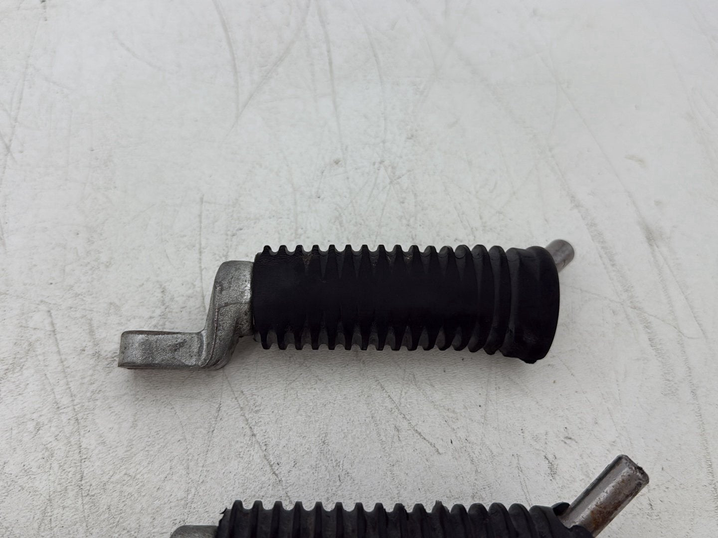 2013 Harley Forty-Eight Sportster 1200X Left &amp; Right Driver Step Foot Rest Pegs