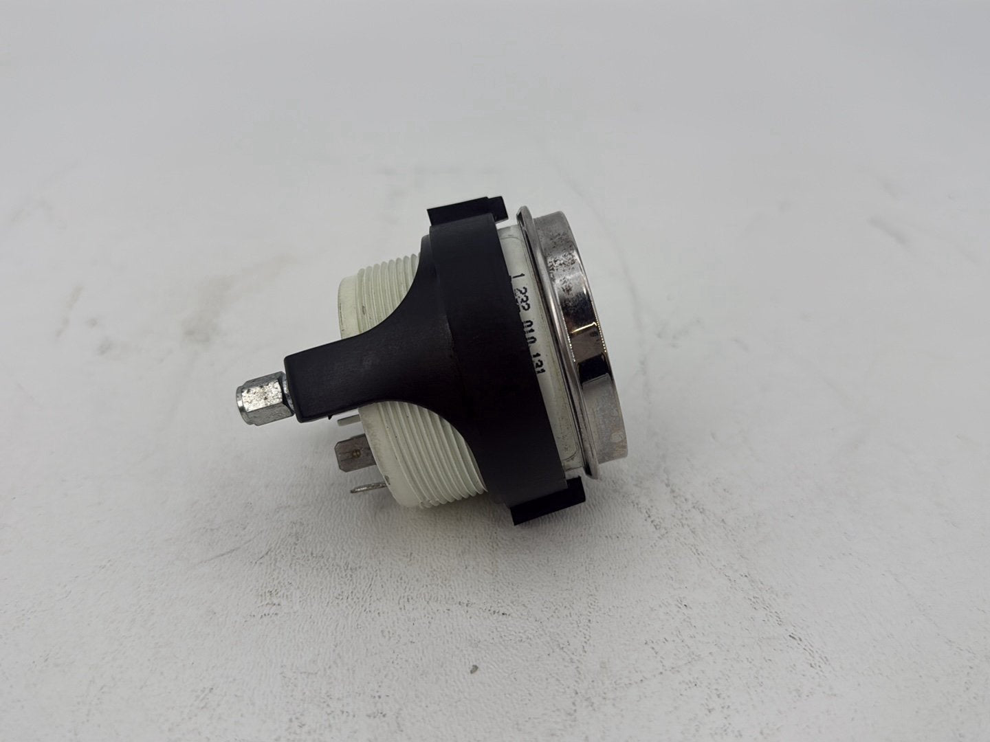 2007 - 2011 Harley-Davidson Touring Street Glide Air Gauge Temperature Instrument Cluster 	75166-01A