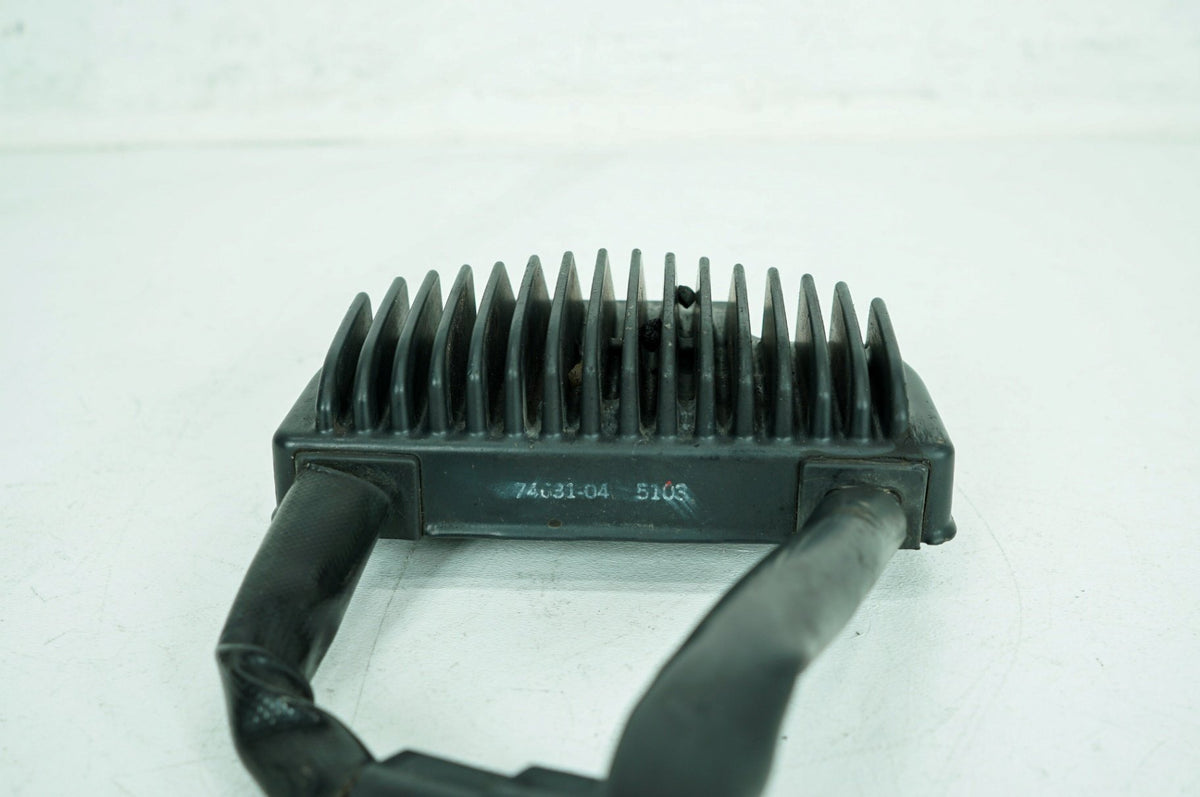 2004 Harley Dyna FXDWG Wide Glide OEM Voltage Regulator Rectifier