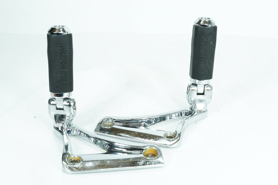 2008 Harley Softail FLSTC Heritage Classic OEM Passenger Left & Right Foot Pegs
