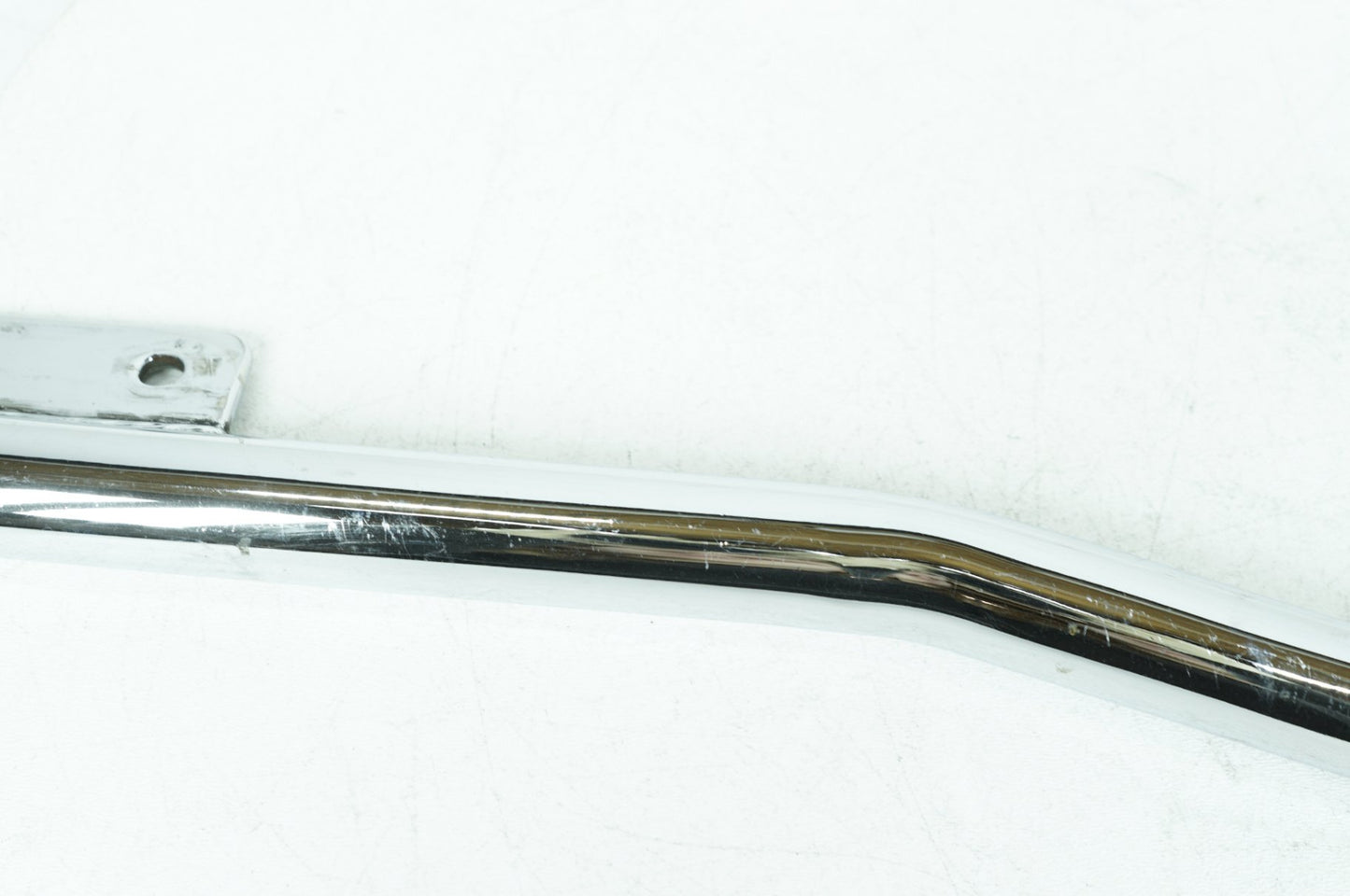 2010 Harley Softail FLSTC Heritage Classic OEM Exhaust Muffler Interconnect Bracket Support Bar