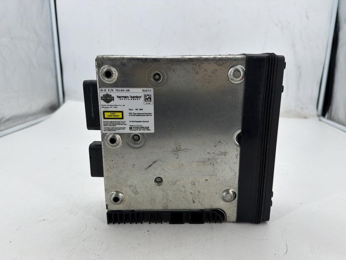 2011 Harley Electra Glide Touring Ultra OEM Harman Kardon Radio Player
