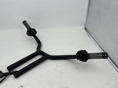 2007 - 2012 Harley-Davidson Touring Road Glide Handlebars Left Right Switches Controls 	71567-96