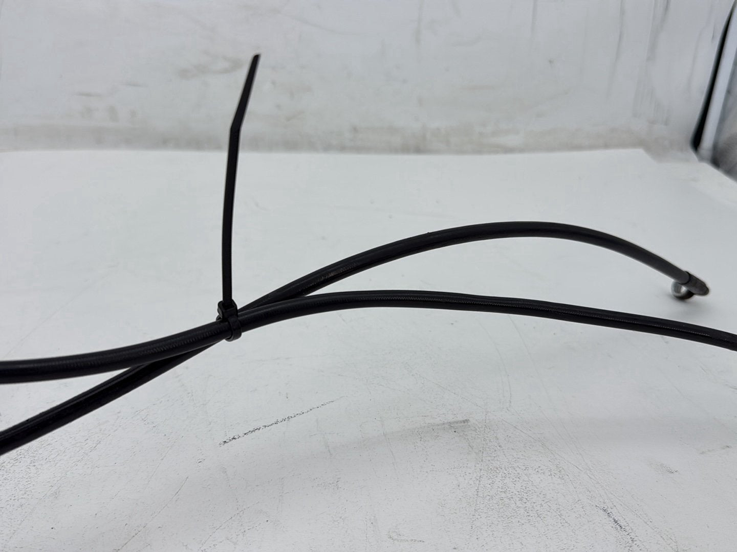 2007 Harley Street Glide Touring FLHX OEM Front Brake Hose Line Pipe