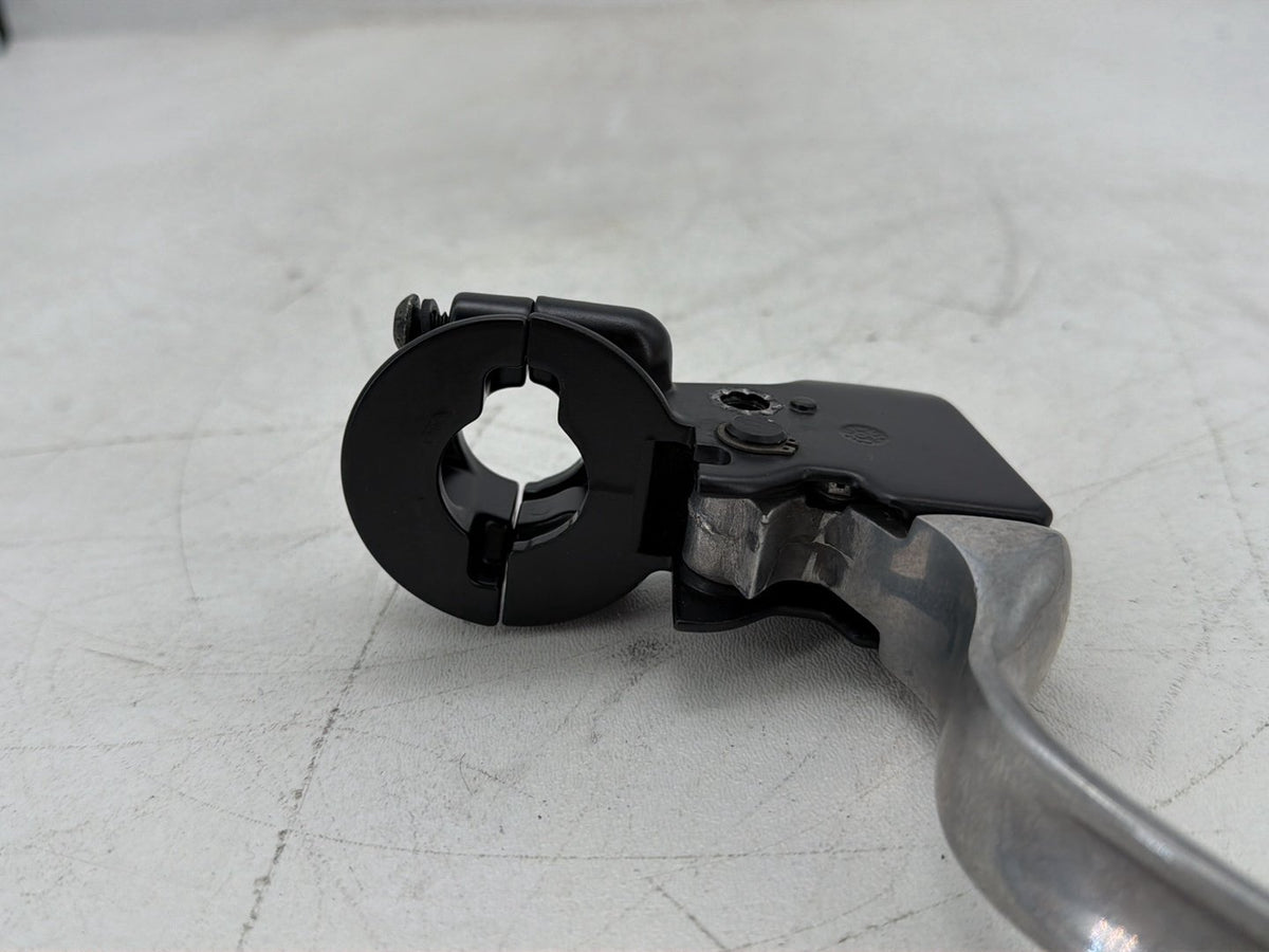 2011 Harley Electra Glide Touring Ultra OEM Front Left Hand Clutch Control Lever