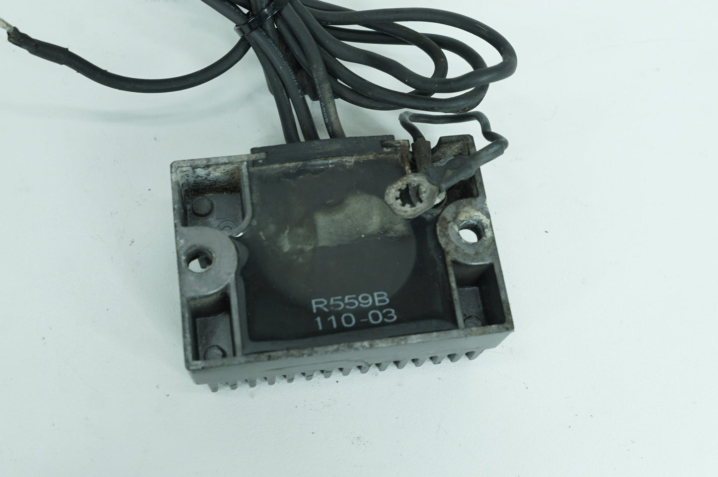 1983 - 1998 Harley-Davidson Dyna Super Glide Voltage Regulator Rectifier  74519-88A