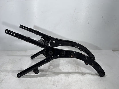2016 Harley Road King Touring FLHR OEM Rear Back Sub Frame Rail Bar 48079-09BHP