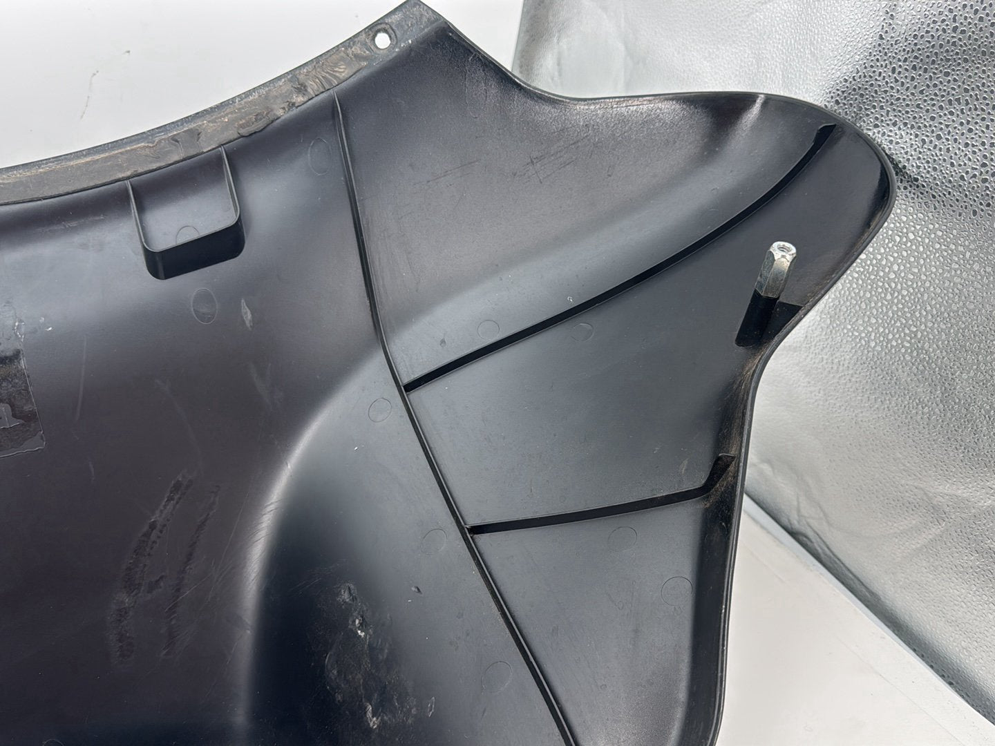 1999 - 2006 Harley-Davidson Touring Electra Glide Classic Front Outer Batwing Fairing Cover  	58236-96