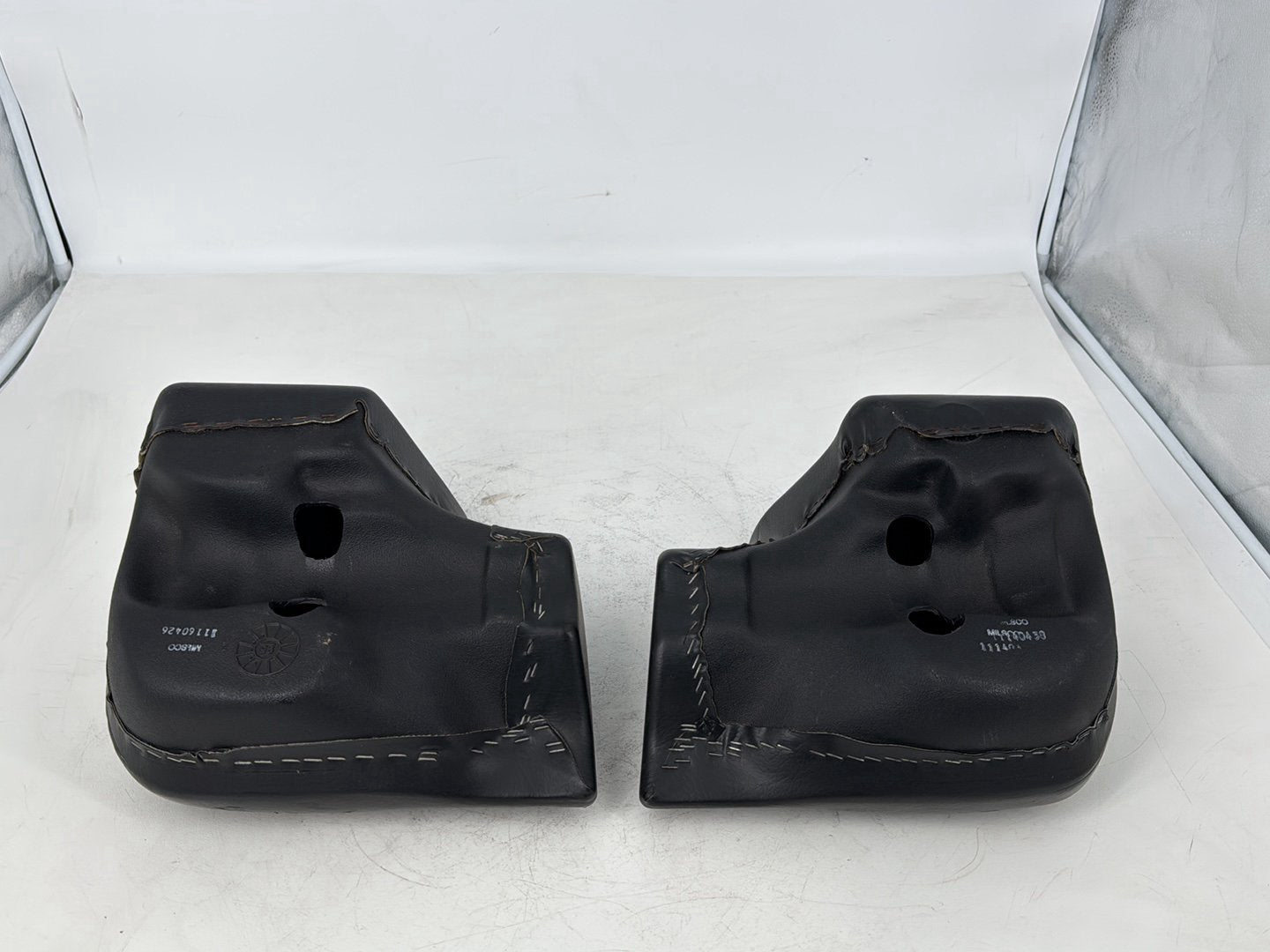 1999 - 2006 Harley-Davidson Touring Electra Glide Classic Storage Media Compartment Glove Box 58683-89B