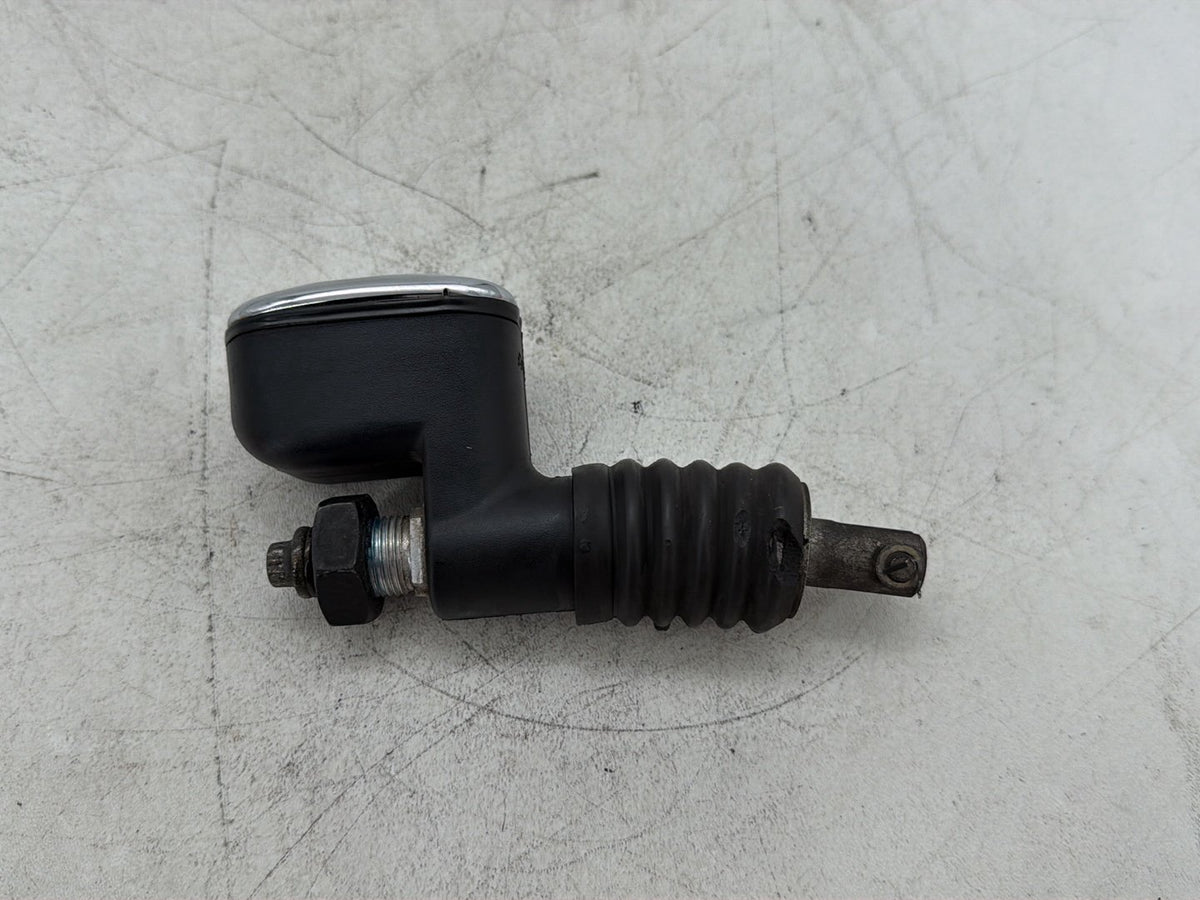 2005 Harley Road King Touring Police OEM Rear Brake Master Cylinder Reservoir