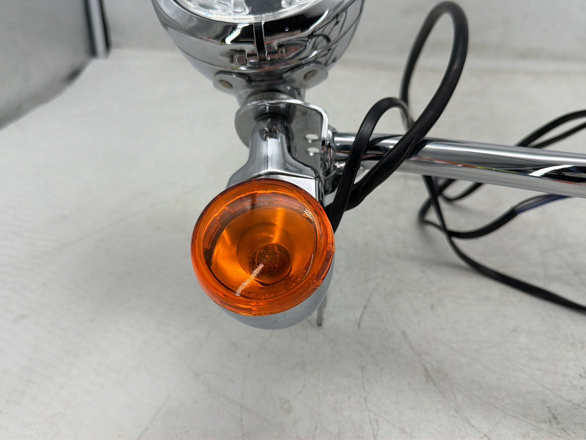 2007 Harley Electra Glide Touring OEM Front Turn Signal Indicators Aux Light Bar