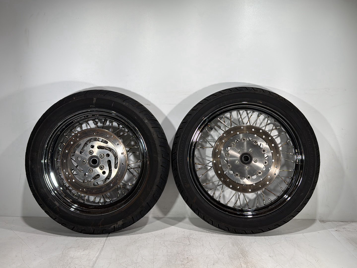 2007 Harley Dyna Street Bob FXDBI OEM Front Rear Wheel Rim Tire Spoked