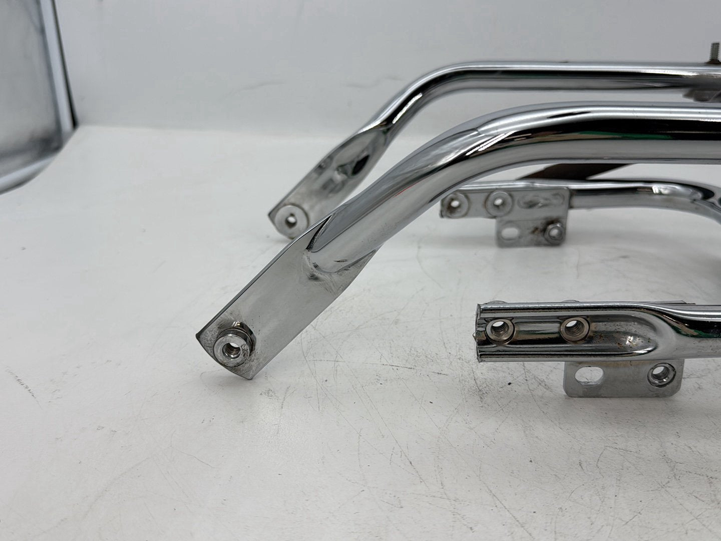 2008 Harley Touring FLHTCU Electra Glide Ultra OEM Rear License Plate Support Bar Holder