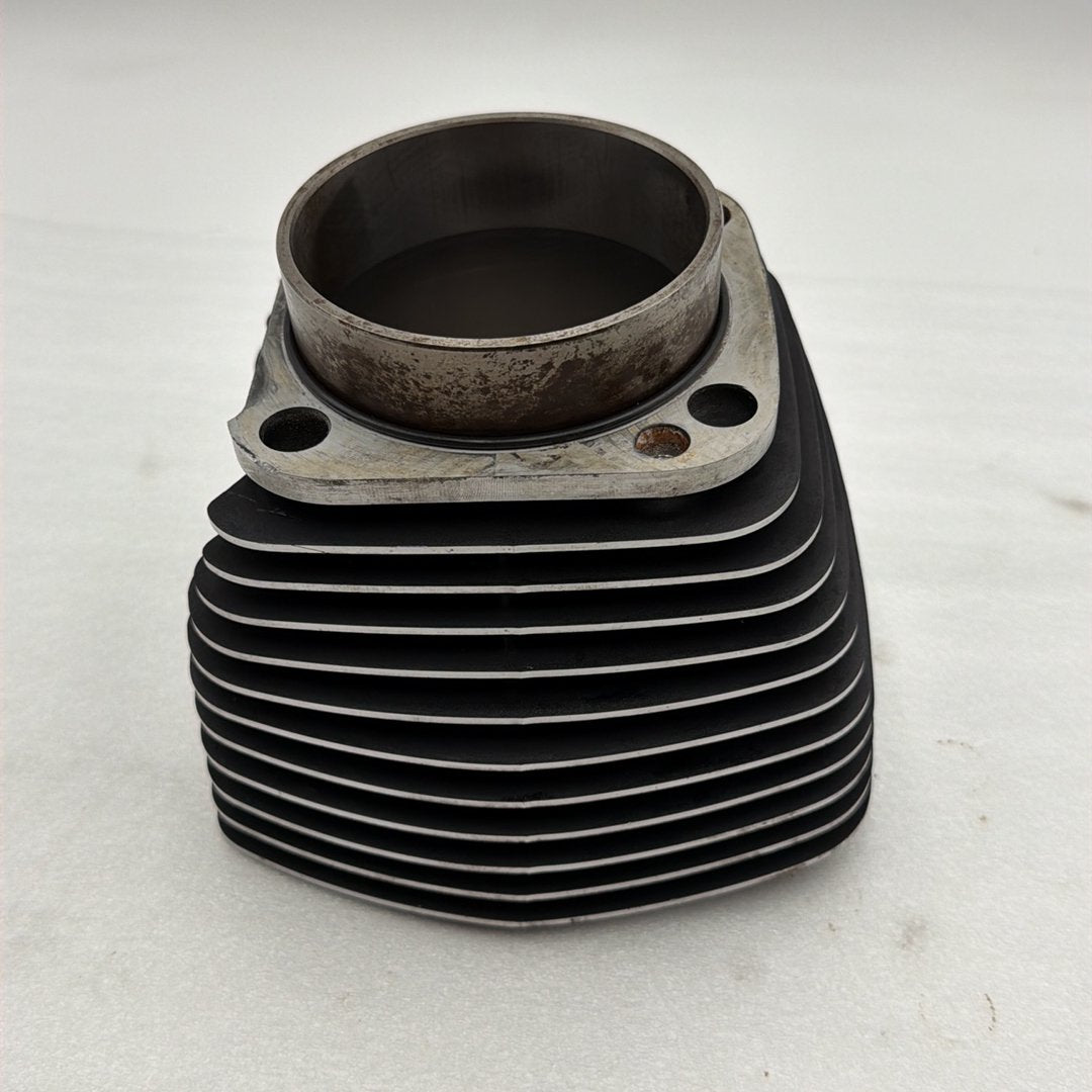 2000 - 2006 Harley-Davidson Dyna Wide Glide Twin Cam Engine Jug 1 Cylinder Barrel 16526-99