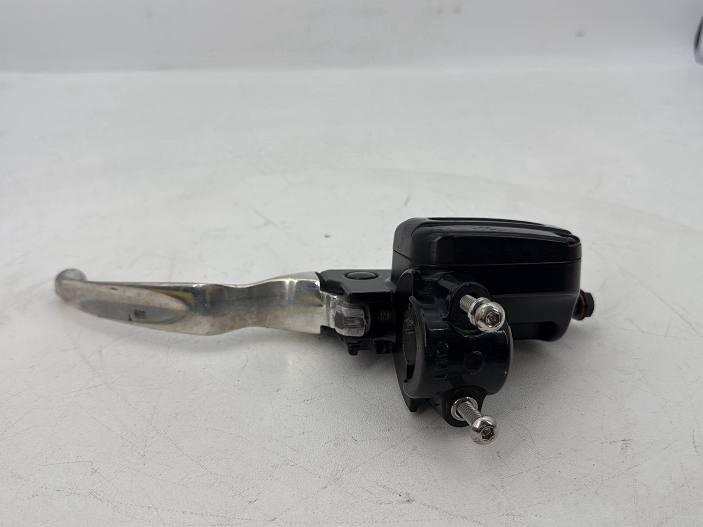2019 - 2023 Harley-Davidson Touring Street Glide Front Left Hand Clutch Lever 36700128