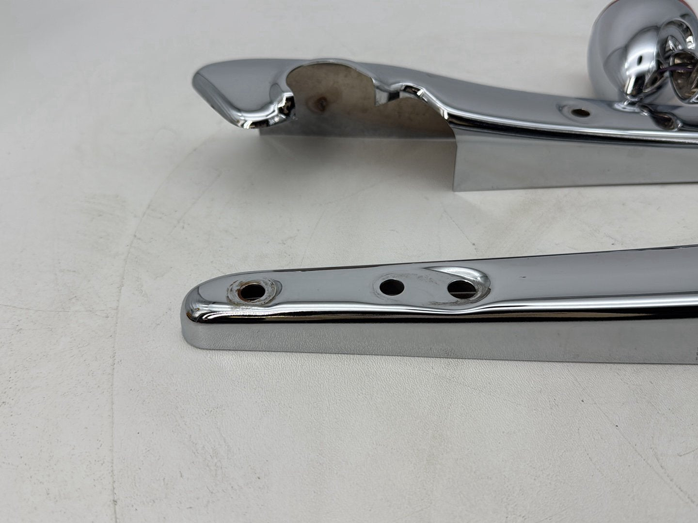 2004 - 2013 Harley-Davidson Sportster 883 Custom Rear Left Right Fender Struts Bracket & Turn Signal  59902-04