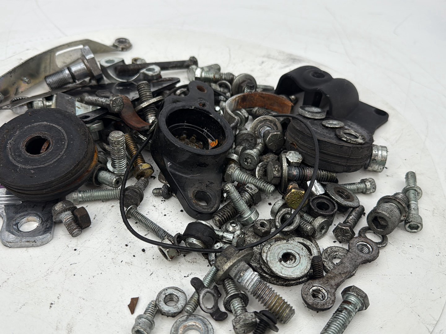2007 - 2012 Harley-Davidson Touring Electra Glide Ultra Hardware Bolts Nuts & Brackets