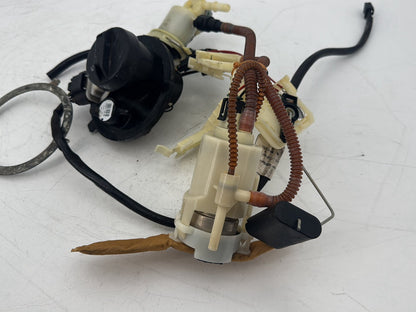 2008 Harley Touring FLHT Electra Glide OEM Fuel Pump Gas Gasoline Petrol Sending