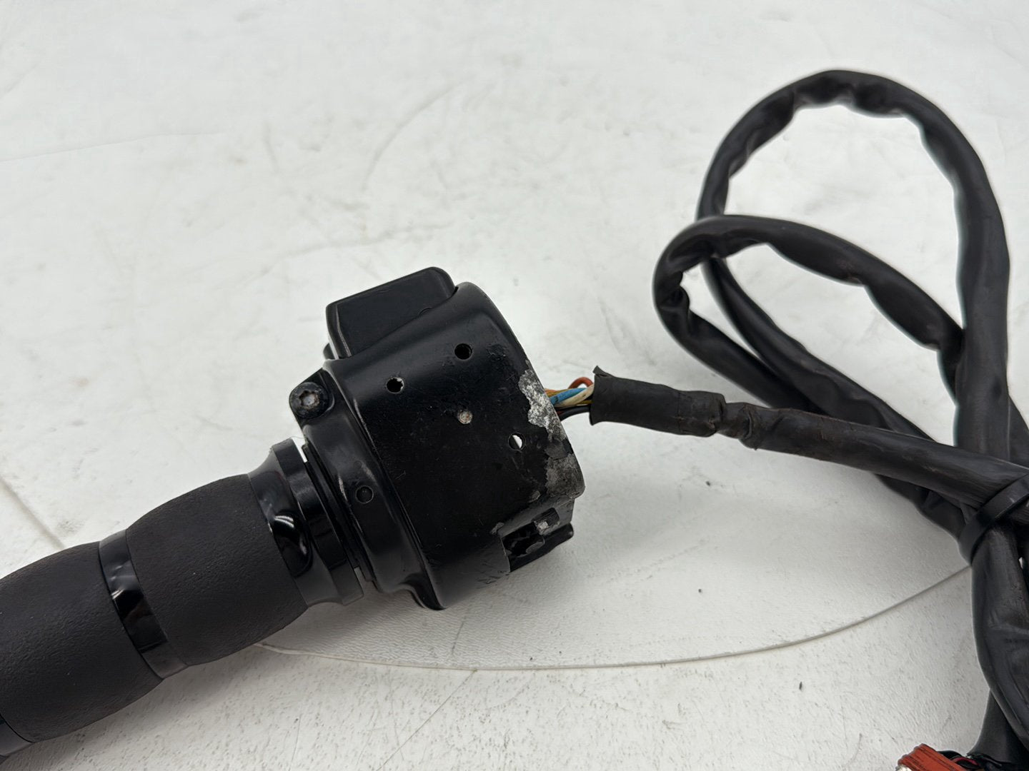 1999 - 2006 Harley-Davidson Touring Road King Police Left Turn Signal Headlight Switches Controls 71515-08