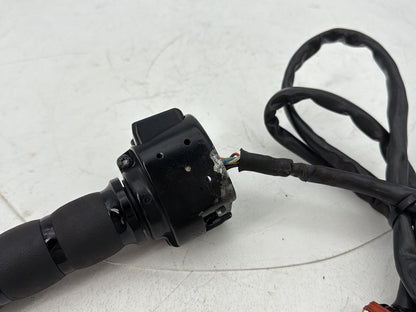 1999 - 2006 Harley-Davidson Touring Road King Police Left Turn Signal Headlight Switches Controls 71515-08