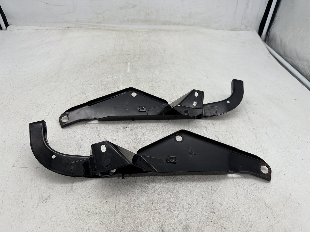 2003 Harley Electra Glide Touring Ultra OEM Right Left Fairing Support Brackets