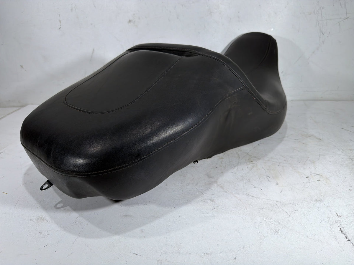 2008 Harley Electra Glide Touring OEM Passenger Rider Driver Seat Saddle *TORN*