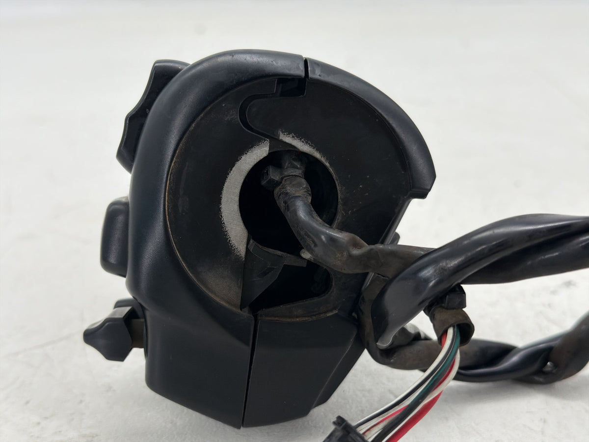 2016 Harley Road Glide Touring OEM Left Turn Signal Headlight Switches Controls