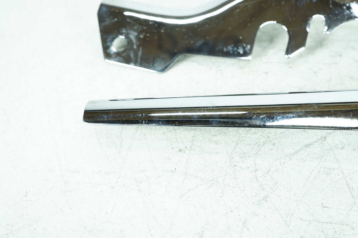 1984 - 1998 Harley-Davidson Touring Road King Left Right Saddlebag Fender Struts Brackets 47552-79B
