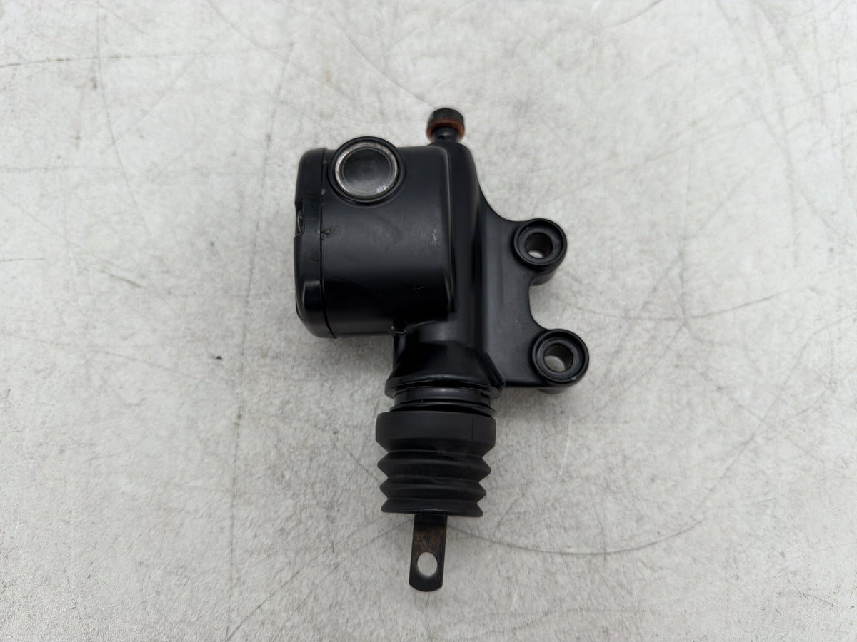 2011 Harley Electra Glide Touring Ultra OEM Rear Brake Master Cylinder Reservoir