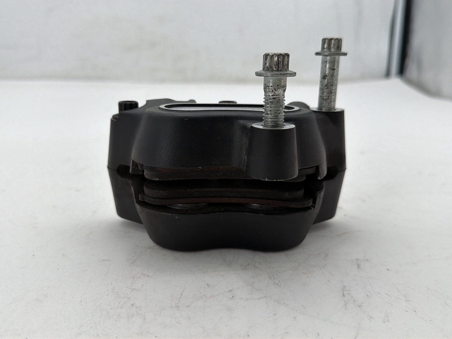 2008 Harley Dyna Fat Bob FXDF OEM Front Right 1 Brake Caliper