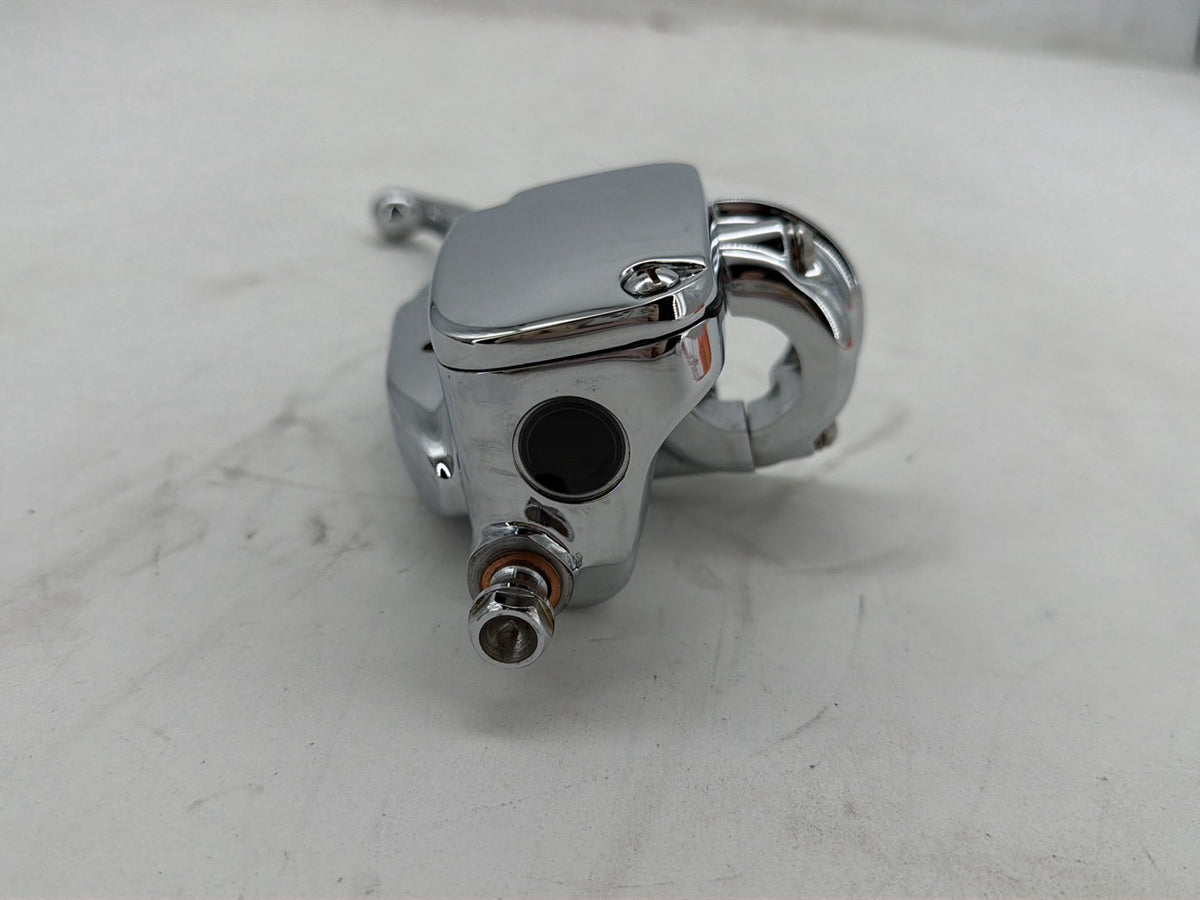 07 Harley Street Glide Touring FLHX OEM Front Right Brake Lever Master Cylinder