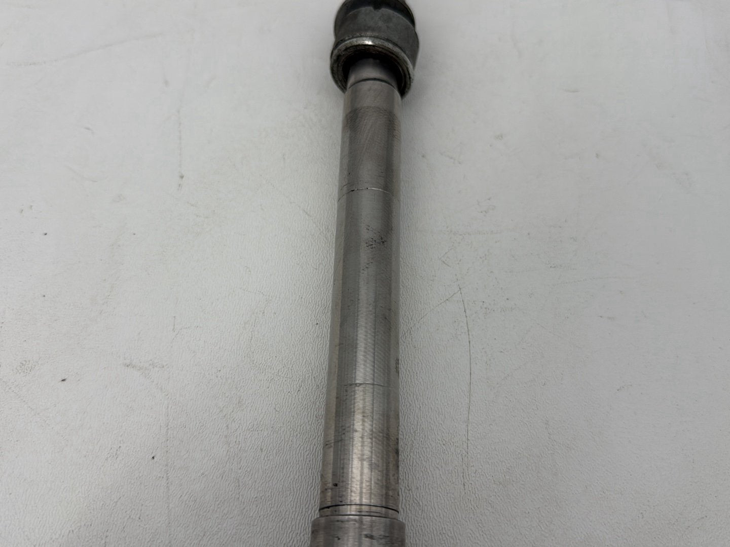 2004 - 2013 Harley-Davidson Sportster 883 Custom Front Wheel Axle Bolt Shaft 43895-00