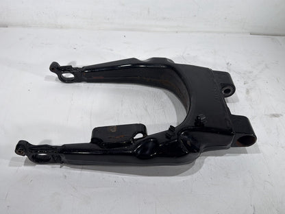 2018 Harley Electra Glide Touring Ultra FLHTCU OEM Rear Fork Swingarm Swing Arm