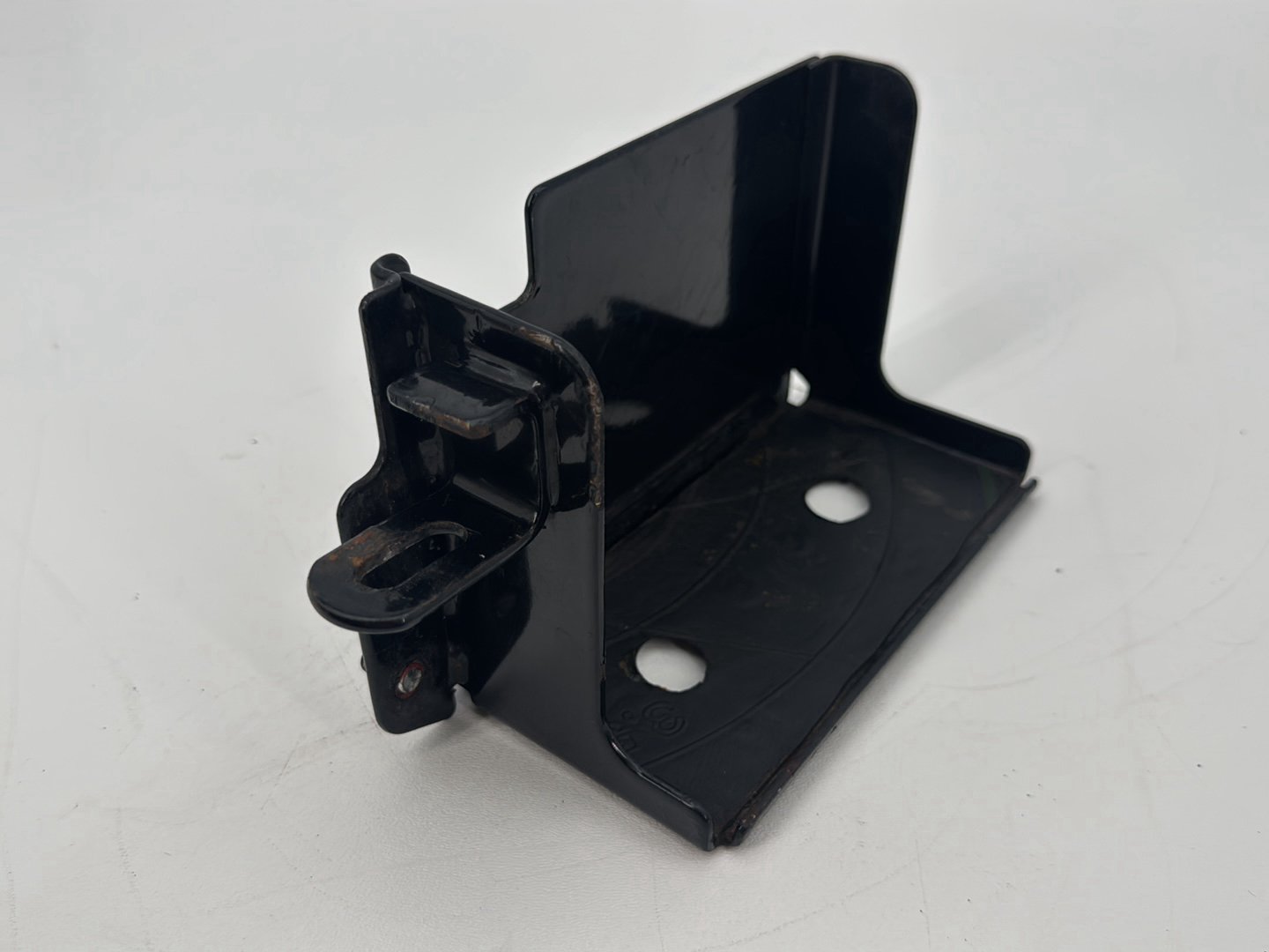 1999 - 2006 Harley-Davidson Dyna Low Rider Battery Tray Bracket Holder Carrier