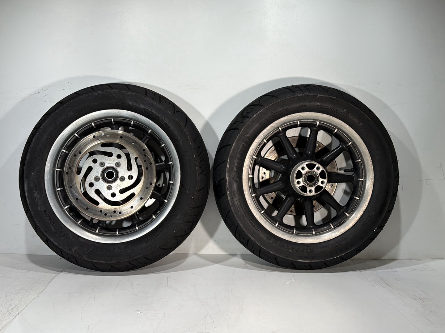 2007 Harley Touring FLHTCU Electra Glide Ultra OEM Front & Rear Wheel Rim Tire