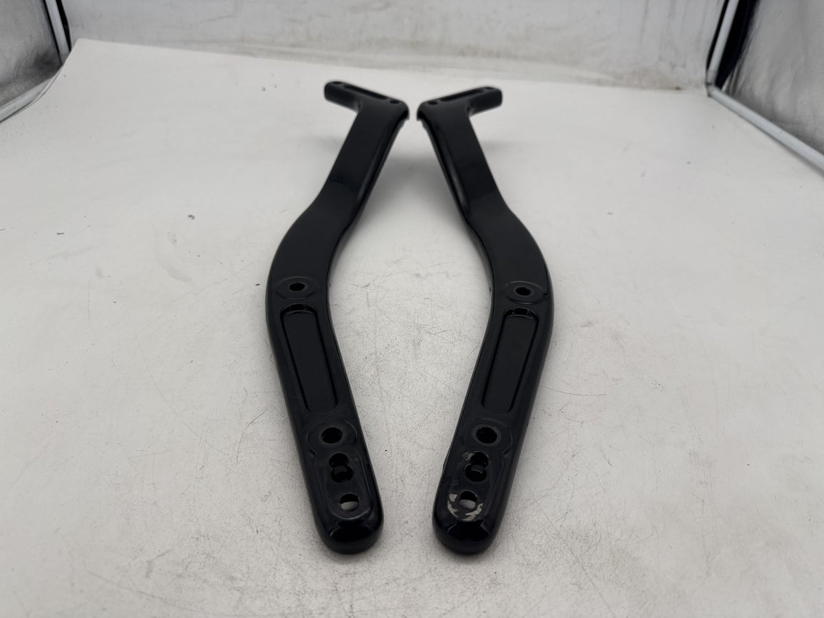 2014 Harley Softail Slim FLS OEM Rear Left Right Fender Struts Bracket