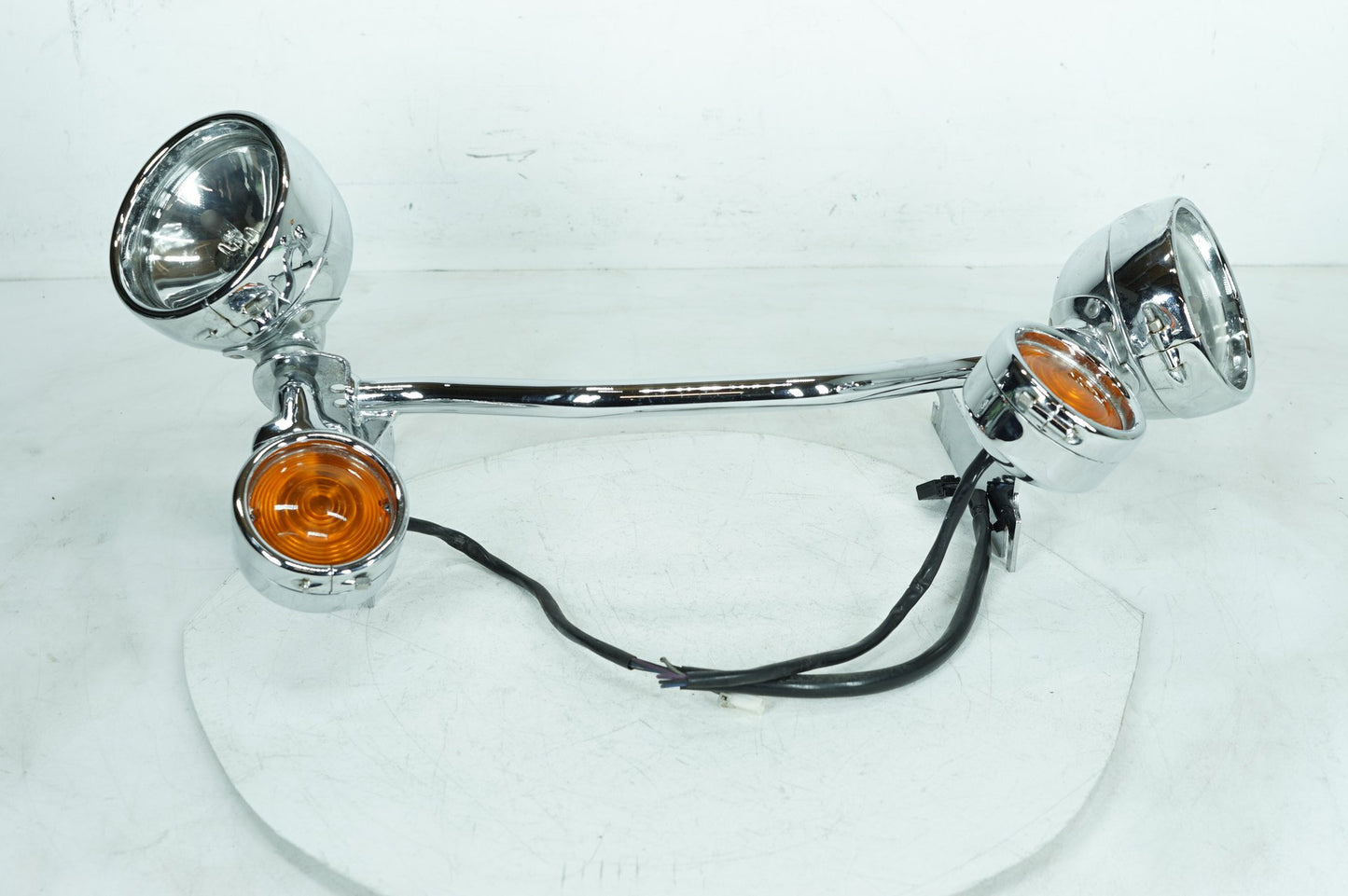 1999 - 2006 Harley-Davidson Touring Electra Ultra Classic Front Turn Signal Indicators Aux Light Bar 68712-94A
