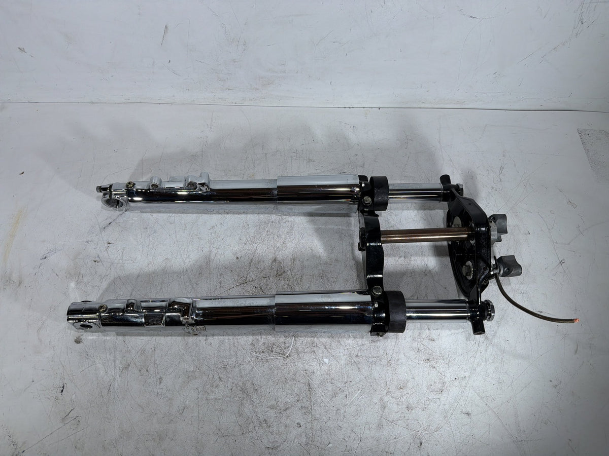 04 Harley Electra Glide CVO Eagle Front Triple Tree Set LH RH Fork Legs Sliders